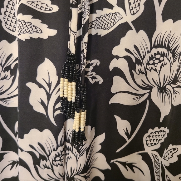 Rachel Zoe Black and White Floral Wide Leg Pants - Picture 2 of 10